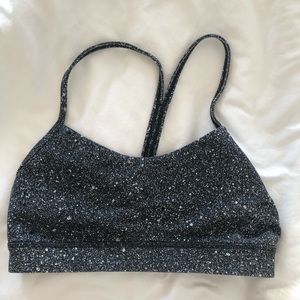 Lululemon Flow Y Bra 6 - Very Gently Worn